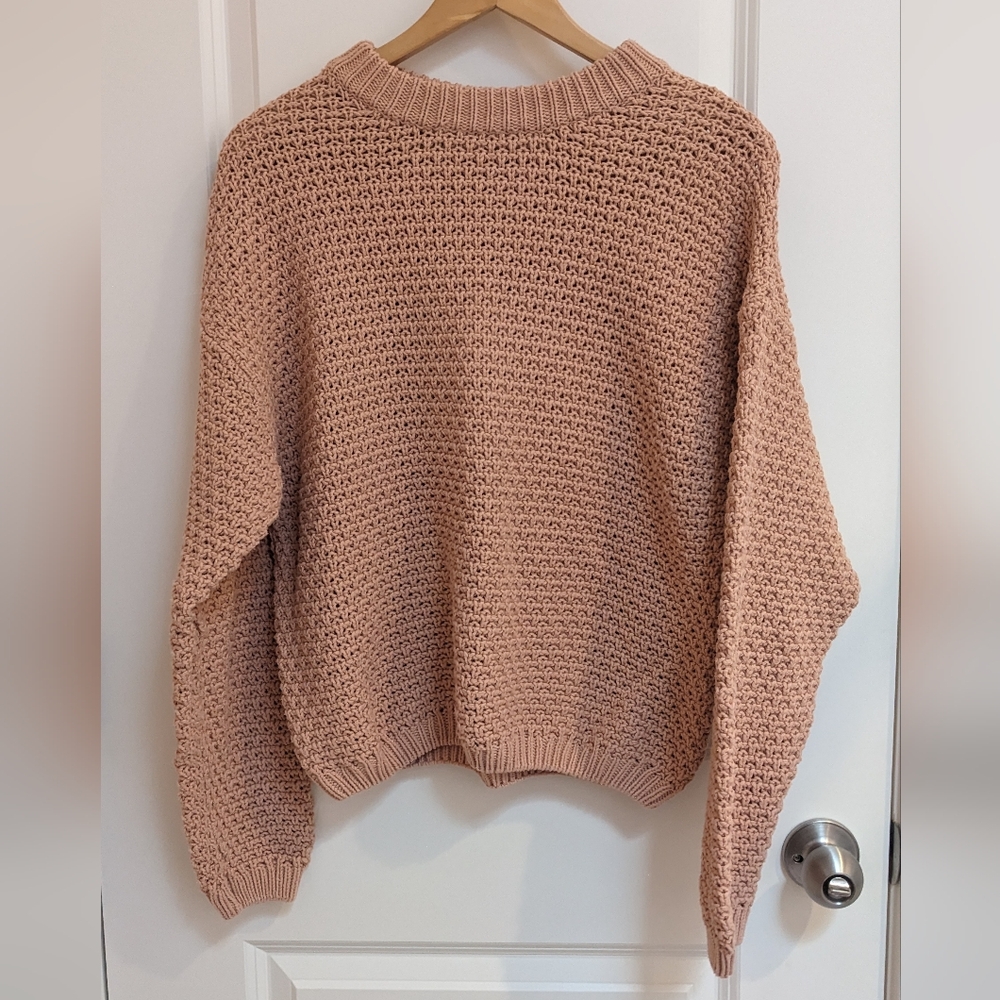 Universal Thread Women's Knit Sweater -  Peach/Salmon